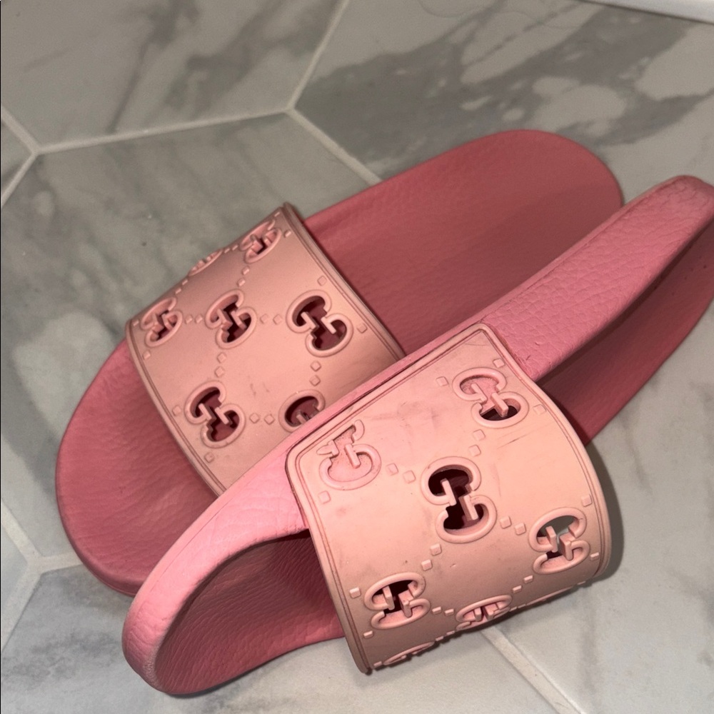 Authentic Gucci Slides Womens Light Pink Rubber - good used condition sz 38/8 - Picture 8 of 11